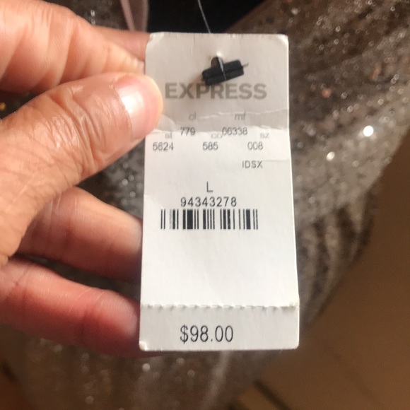 Dress - Picture 5 of 9